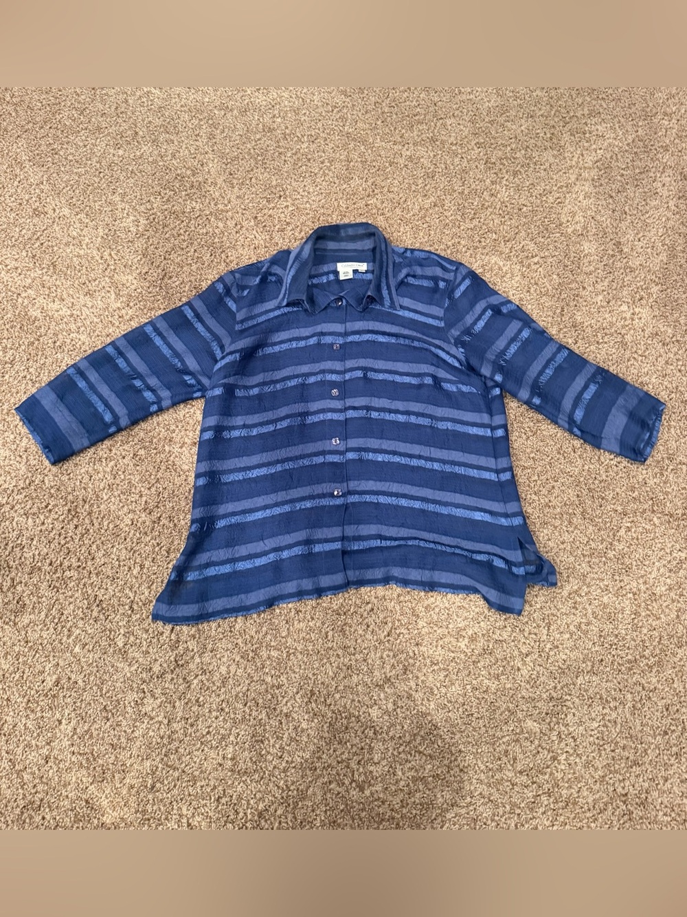 Women’s Coldwater Creek Lightweight Button-up
